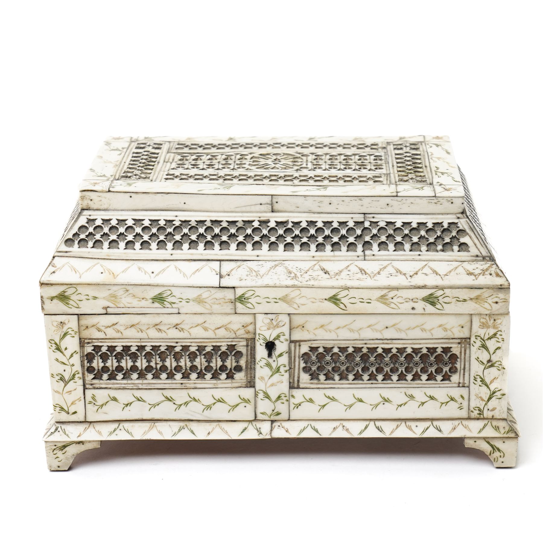 Early 19th-century French Napoleonic Prisoner of War bone workbox, decorated with repeating pierced classical decoration within borders of sgraffito foliate motifs, H13cm x W22cm x D15cm