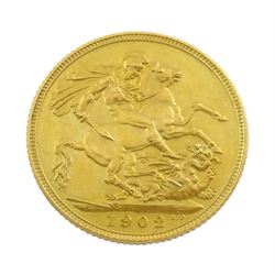 King Edward VII 1902 matt proof short coin set, comprising gold half sovereign and sovereign, silver maundy money set, sixpence, shilling, florin, halfcrown and crown, housed in the official dated case of issue