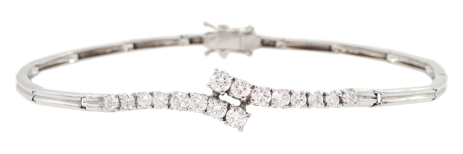 18ct white gold round brilliant cut diamond crossover bracelet, stamped 750, total diamond weight approx 0.80 carat