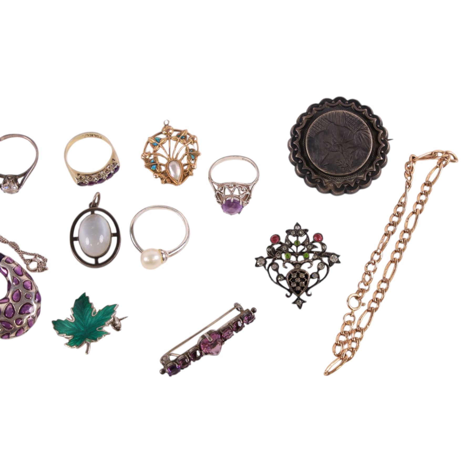 9ct gold Edwardian stone set pendant and 9ct gold chain links, silver jewellery including Charles Horner paste heart brooch, rings, moonstone pendant, enamel leaf brooch, etc