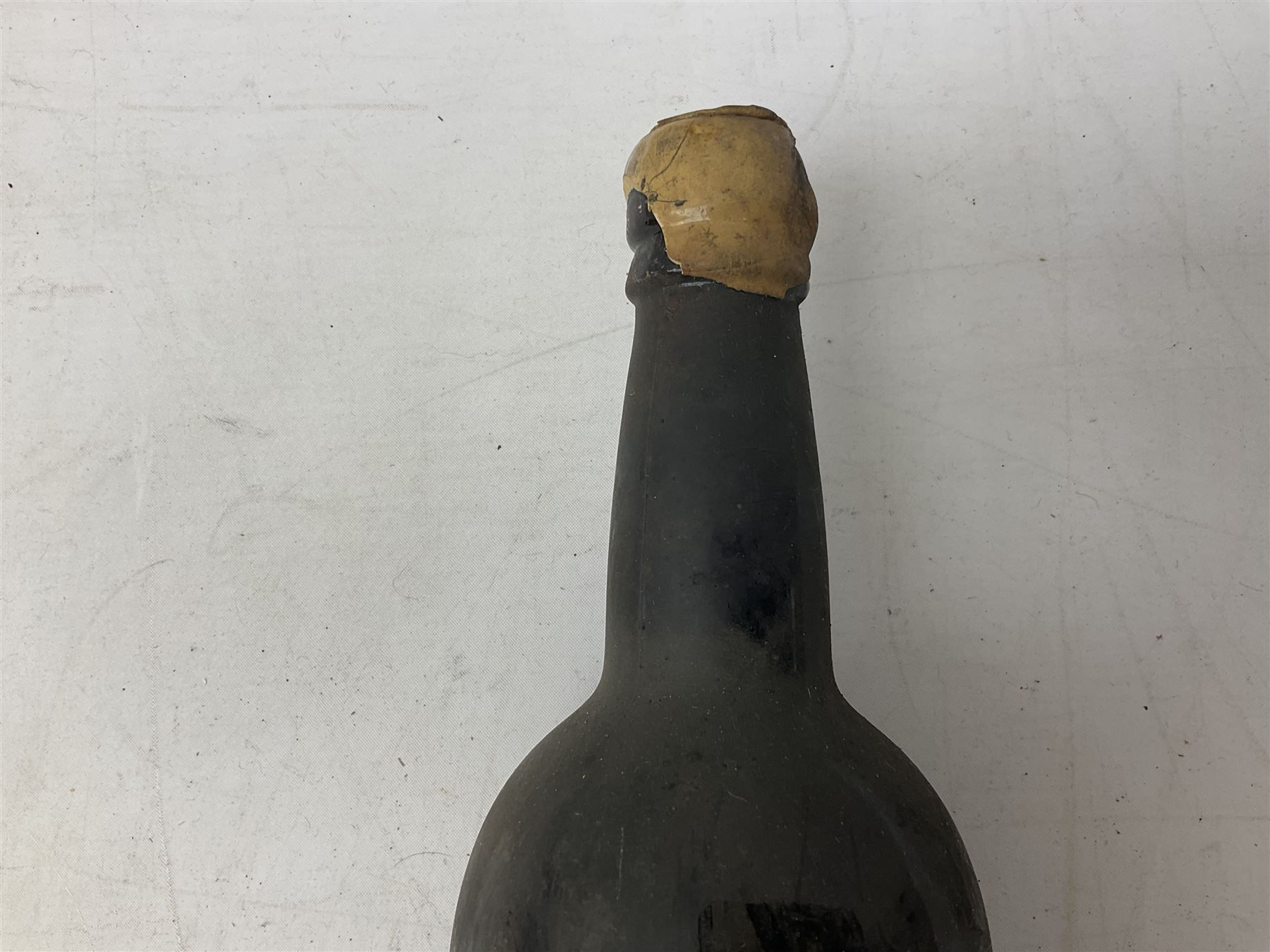 W & J Graham 1948 vintage port, bottled 1950, unknown contents and proof 