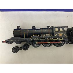 ‘00’ gauge - three kit built steam locomotives comprising GER Class S69/B12 4-6-0 no.1510 finished in GER blue, with McGowan Models box; Aspinall Class 1008 2-4-2T no.50887 finished in BR black, with McGowan Models box; MR/LMS Class 1P 0-4-4T no.1268 finished in LMS black with Craftsman Models box (3) 