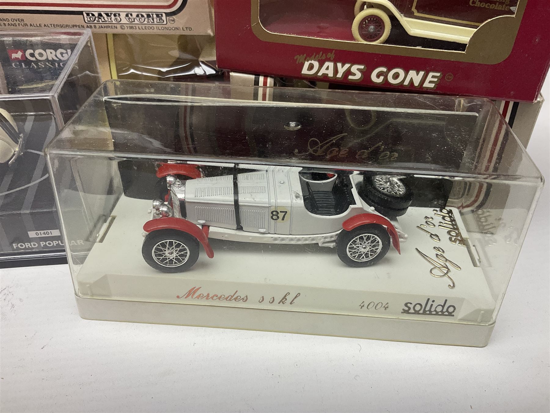 Corgi/Lledo - small collection of modern die-cast vehicles to include Corgi Aviation Archive 1:144 scale aircrafts 47111, 47301 and 47506; Lledo The RFC/RAC Anniversary Collection; quantity of Lledo Days Gone and Corgi models boxed and loose etc 
