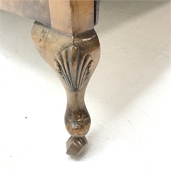 Queen Anne style walnut bedroom suite consisting of double arched top wardrobe, two doors, plinth base on shell carved cabriole feet (W123cm, H200cm, D55cm) a matching knee hole dressing table, raised mirror back, five drawers, shell carved cabriole legs (W114cm, H165cm, D60cm) a double 4'6