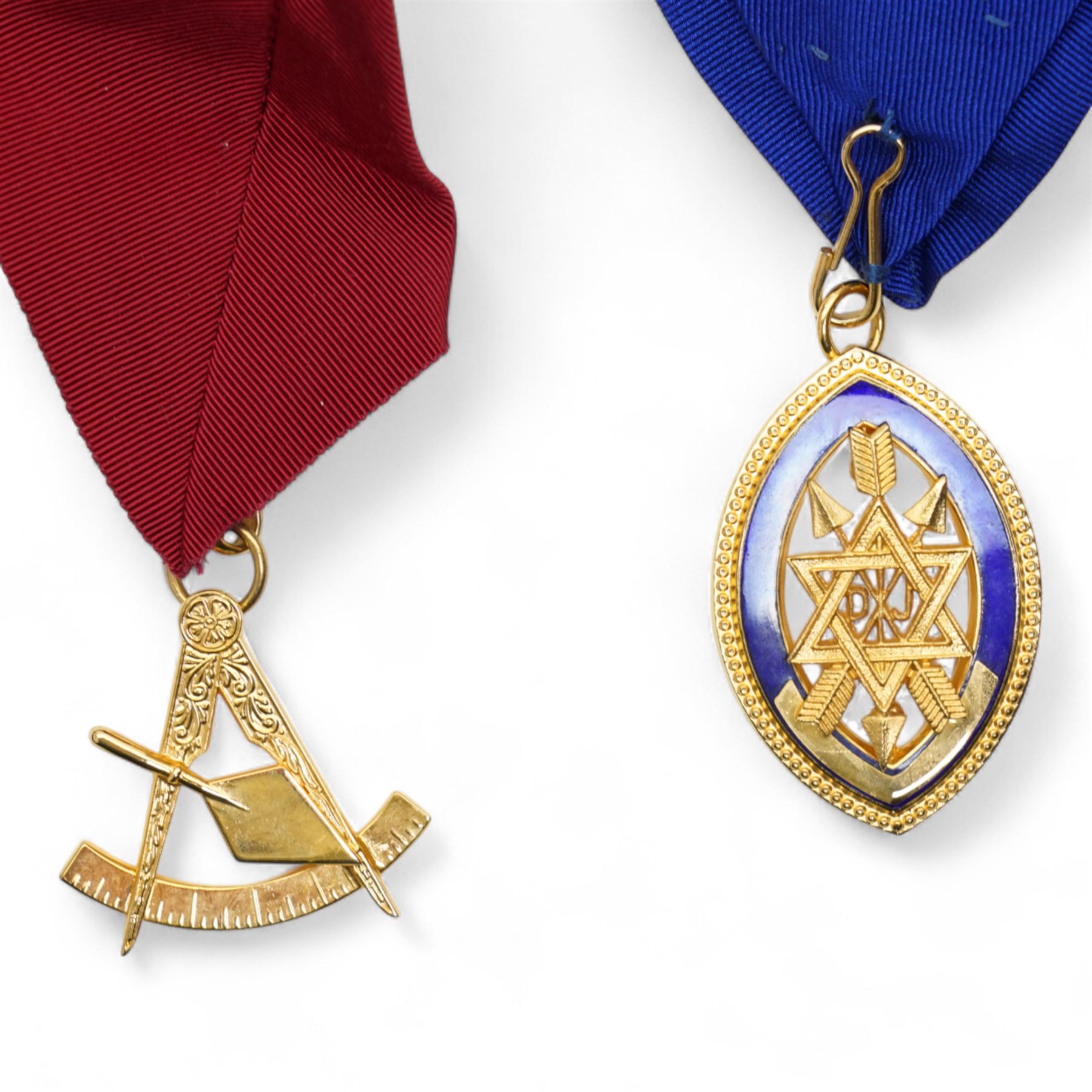 Quantity of gilt metal and enamel Masonic jewels including Past Provincial Senior Grand Warden collar jewel, cased, Benevolent Fund jewel etc