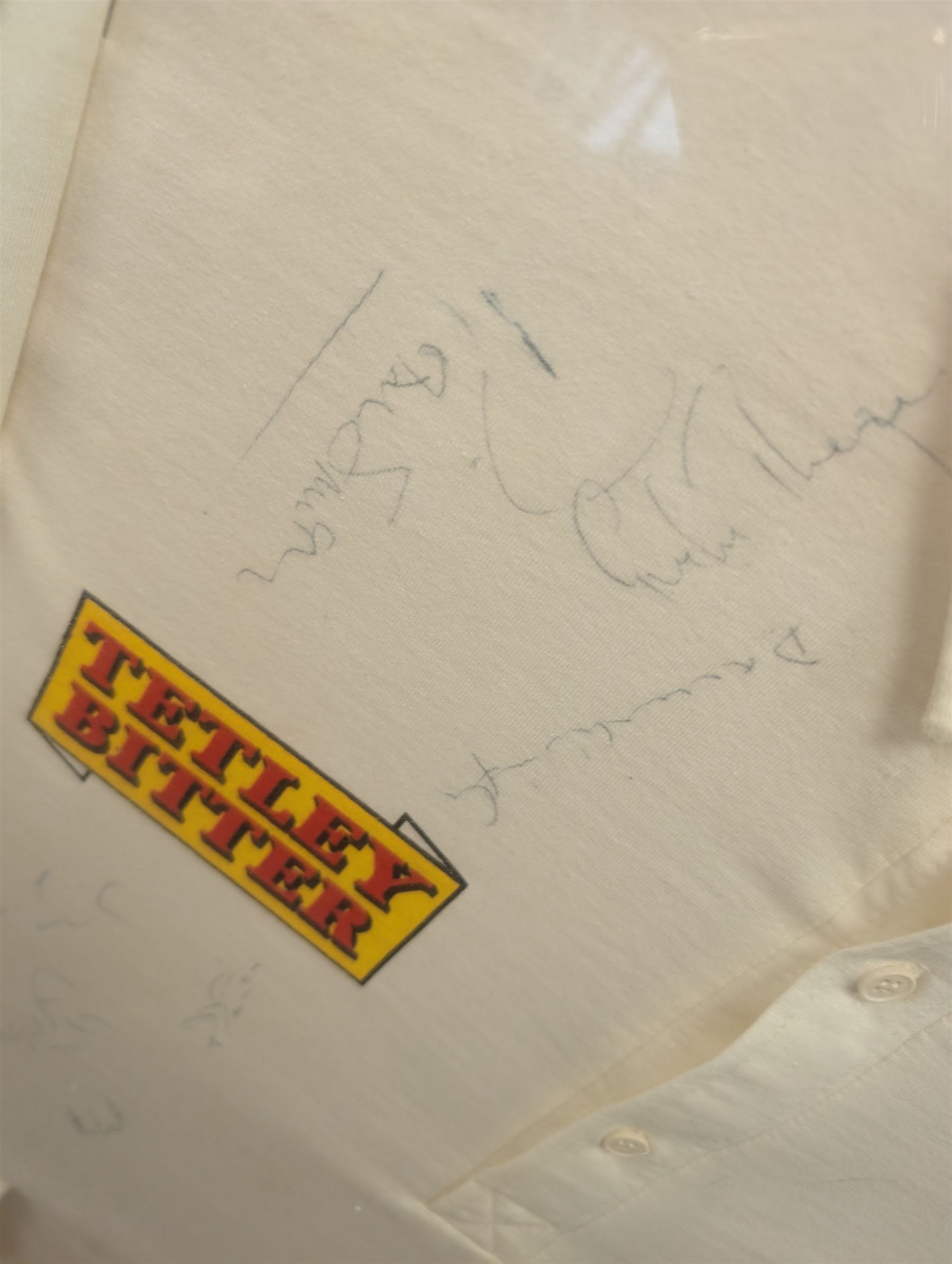 Cricket memorabilia: signed cricket bat from John Childs Benefit year 1994, and two framed England cricket shirts both with signatures, largest frame H95cm