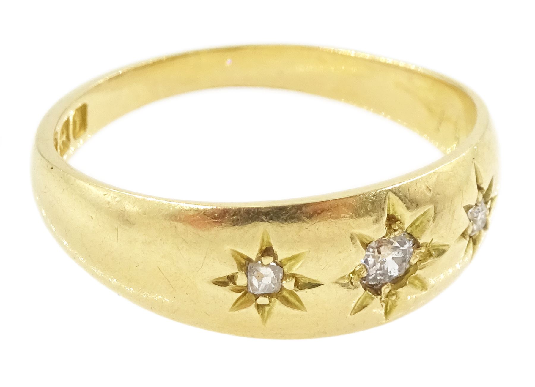 Edwardian 18ct gold gypsy set, three stone old cut diamond ring, Birmingham 1908