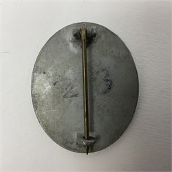 Three WW2 German wound badges - two 'silver' and one bronze with traces of silvering (3)