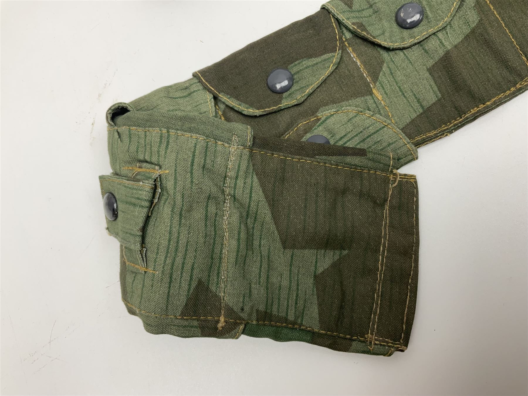 WW2 German Luftwaffe Parachutist's camo bandolier; stamped 0/0510/0052 1943