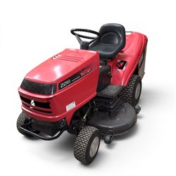 Honda 2218 hydrostatic petrol ride on lawn mower, GXV310 V-Twin, 18hp, 418 hours