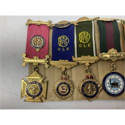 Masonic and similar jewels/medals to include Royal Antediluvian Order of Buffaloes, hallmarked, L.A Vallette Lodge No. 815, hallmarked, R.A.O.B Justice Truth Philanthropy, etc 