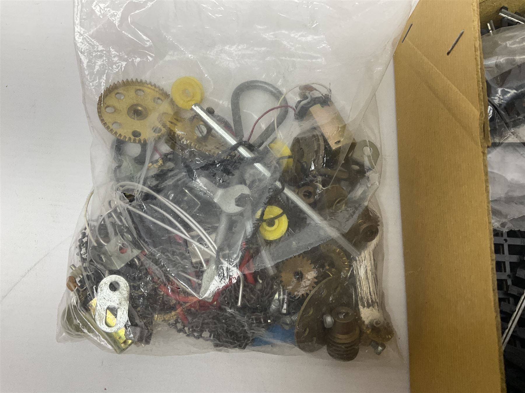 Hornby '00' gauge - Class 35 Hymek Diesel Hydraulic B-B locomotive No.D7063; Class 101 Holden Tank 0-4-0 locomotive No.101; nine wagons/coaches; track and controller; and 1978 catalogue; together with small quantity of loose Meccano with two booklets; all unboxed