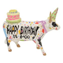 Six Cow Parade cows, including Lowry Cow, The Divas, Corn on the Cow, A Christmas Cowrol, Happy Birthday to Moo and The Cow of the Seven Suns 