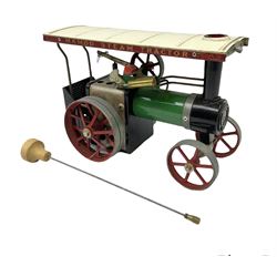 Mamod TE1A Steam Traction Engine with steering rod; unboxed.