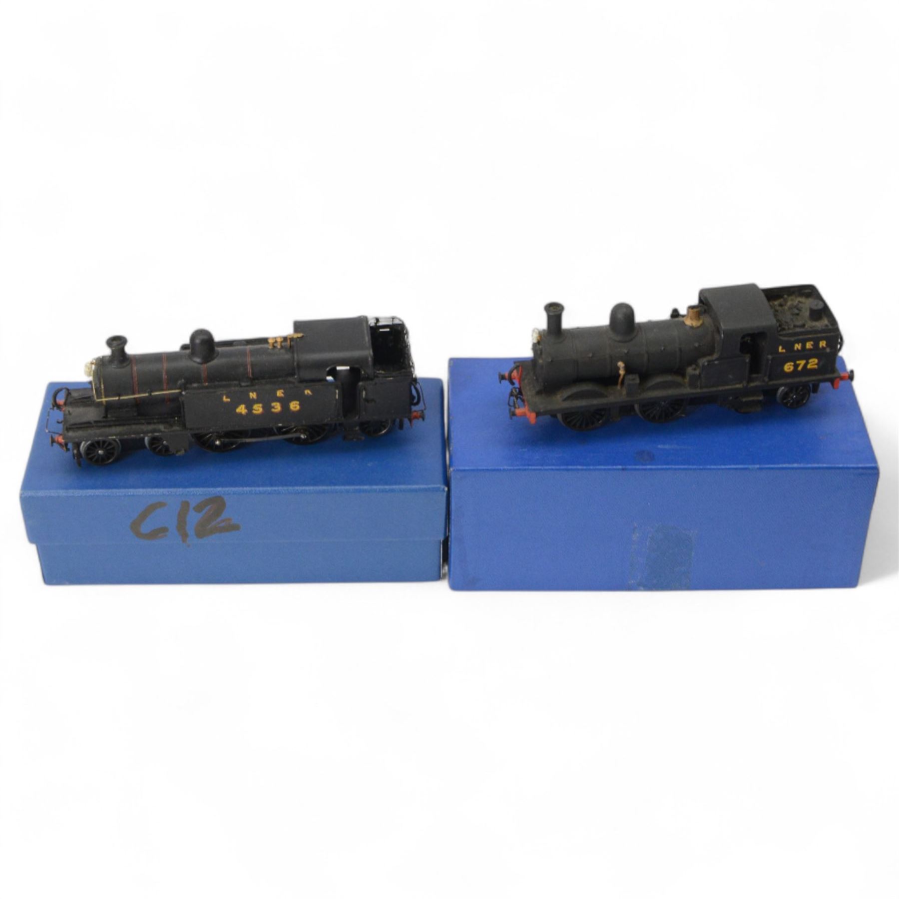 Ten kit built 00 gauge steam locomotives, five examples with tenders