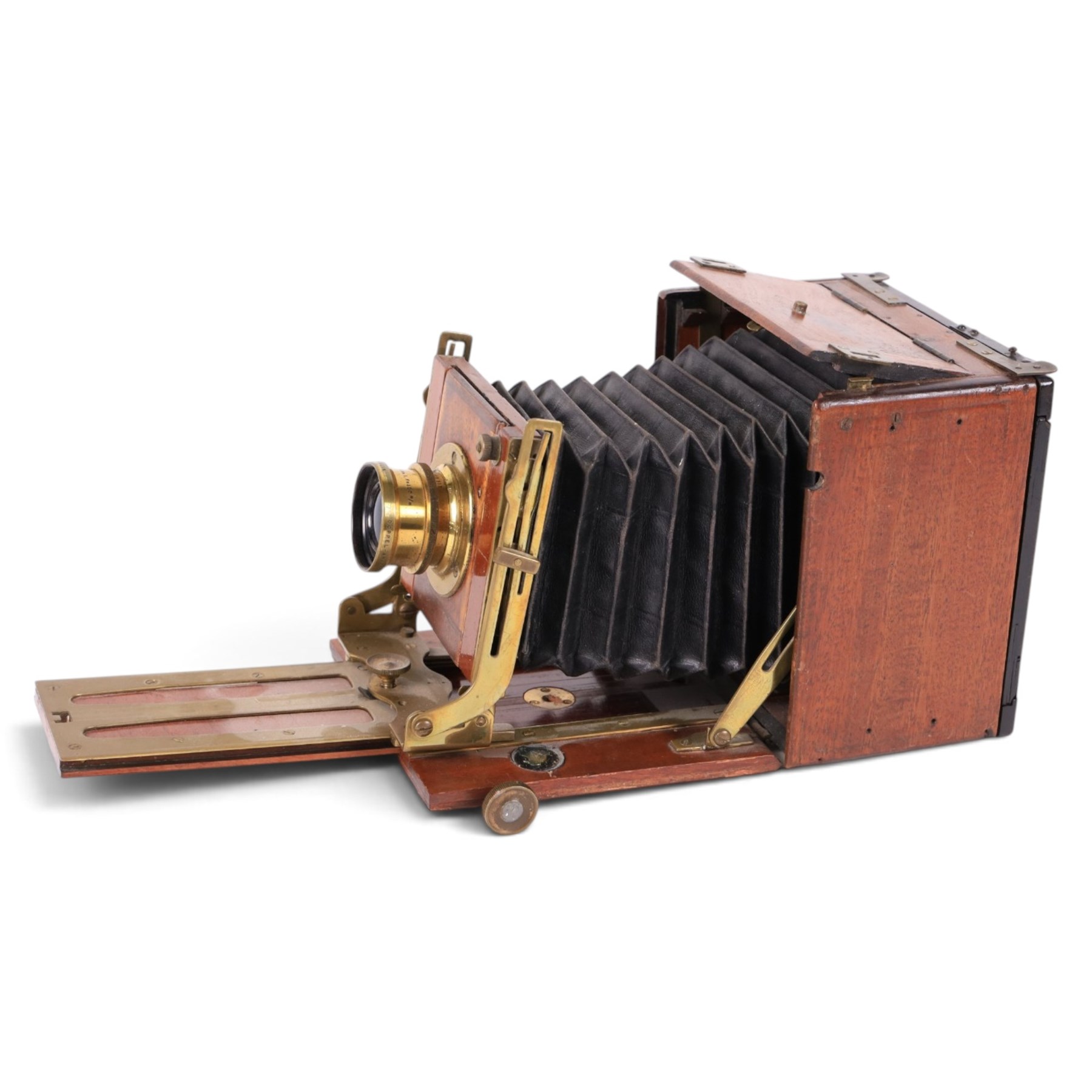 Thornton Pickard Folding Ruby plate camera, with C. P. Goerz Berlin Doppel-Anastigmat DRP lens, serial no. 105517