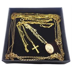 9ct gold jewellery including locket pendant necklace, cross pendant necklace, three chains and two bracelets, all hallmarked, stamped or tested 