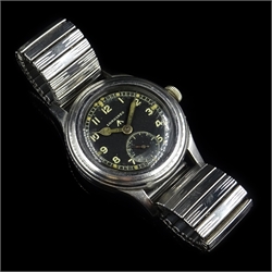  Longines Gentleman's stainless steel wristwatch circa 1945,one of the 'Dirty Dozen', screw back with issue markings 23088 3449  ^ WWW 7173, lug numbered 3449. 3.7cm diameter   
