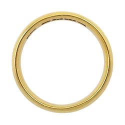 Early 20th century 22ct gold wedding band, London 1913