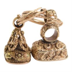 Two late 18th/early 19th century gold fob seals, the first 12ct example with amethyst matrix engraved with the letter D, the second 18ct example with bloodstone matrix, each within a foliate mount united by two 14ct ouroboros snake split rings, each seal approximately H2.5cm

Provenance: By family descent from the Chichesters of Arlington Court, Devon; from the collection of Andrew Chichester Everitt.