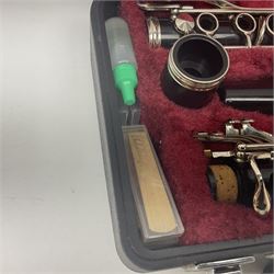 Yamaha 26II five-piece clarinet, serial no.027761; in fitted case with accessories