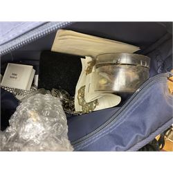 Collection of costume jewellery to include Giani Giorgio watch, Seiko pendent clock, cufflinks, necklace, earrings etc   