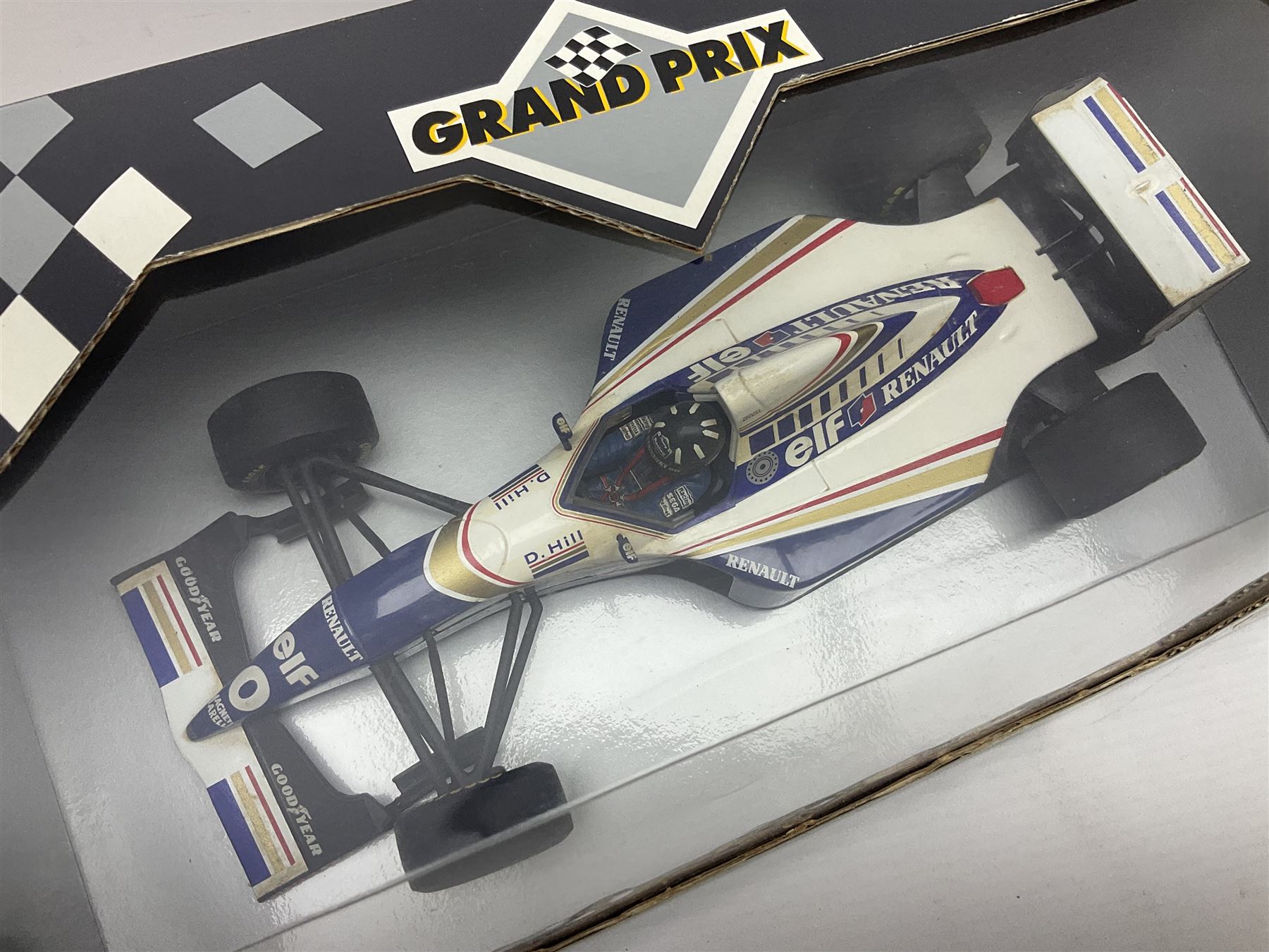 Three Paul's Model Art 1:18 scale die-cast racing cars - Grand Prix Williams Renault FW16 D. Hill; Heinz-Harald Frentzen Edition Sauber Ford C15; and Grand Prix '93 Williams Renault FW15 Damon Hill; together with Heinz-Harald Frentzen Edition Williams Renault 1997; all boxed (4)