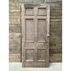 Five 19th century heavy pitch pine six panel doors

226cm x 99cm
228cm x 99cm
228cm x 100cm
228cm x 100cm
228cm x 99cm