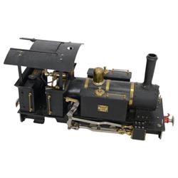 Roundhouse Gauge 1 live steam 0-6-2 tank locomotive, with two serial numbers Roundhouse 200308C and Roundhouse 270308F, in black livery 