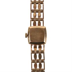 Talis ladies 9ct gold manual wind wristwatch, on integral 9ct gold bracelet, Birmingham 1978