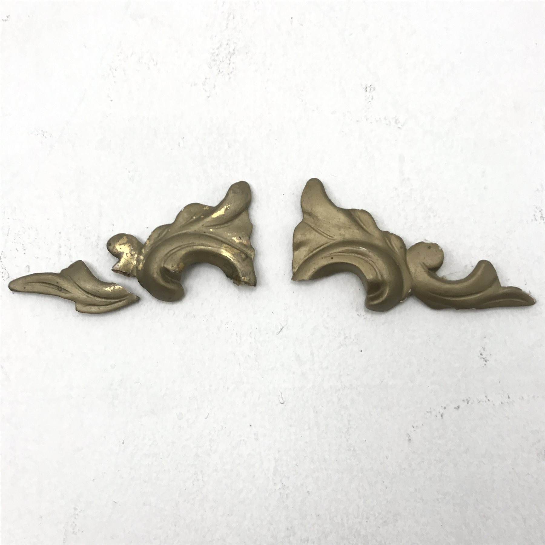 Victorian overmantle mirror, W122cm, H79cm