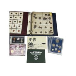 Great British and World coins, including various United States of America unofficial coin sets, Queen Elizabeth II Guernsey 1966 four coin set in The Royal Mint green case, Canada 1977 silver dollar, Isle of Man four coin crown set, Great British pre decimal coinage etc
