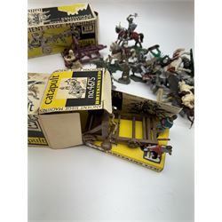 Two Britain's Ancient Siege Machines, comprising Balista and Catapult and a collection of plastic knights and soldiers, including Britains examples etc