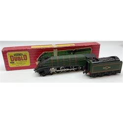 Hornby Dublo - two-rail 2218 4MT Standard 2-6-4 Tank locomotive No.80033 (with 3-rail chassis), in plain red box with instructions; and 2211 Class A4 4-6-2 locomotive 'Golden Fleece', in red striped box with instructions, oil, tested tag and headboard (2)