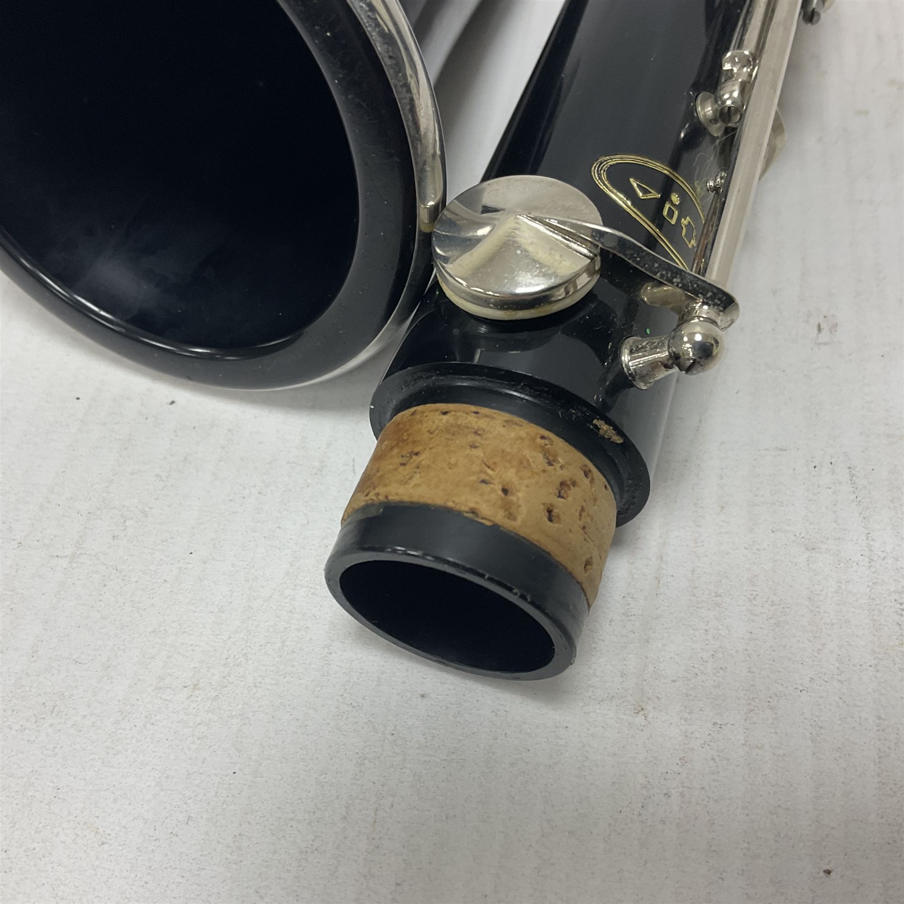 American Vito Reso-Tone 3 clarinet, serial noB75523; in fitted carrying case 