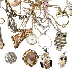 Early 20th century gilt metal swallow necklace, 18ct '13' heart pendant, silver panel bracelet, silver chatelaine hand mirror, Birmingham 1922, Halcyon Days enamel box, ladies Rotary wristwatch, Spendid pendant watch, miniature Japanese Satsuma vase and other costume jewellery 