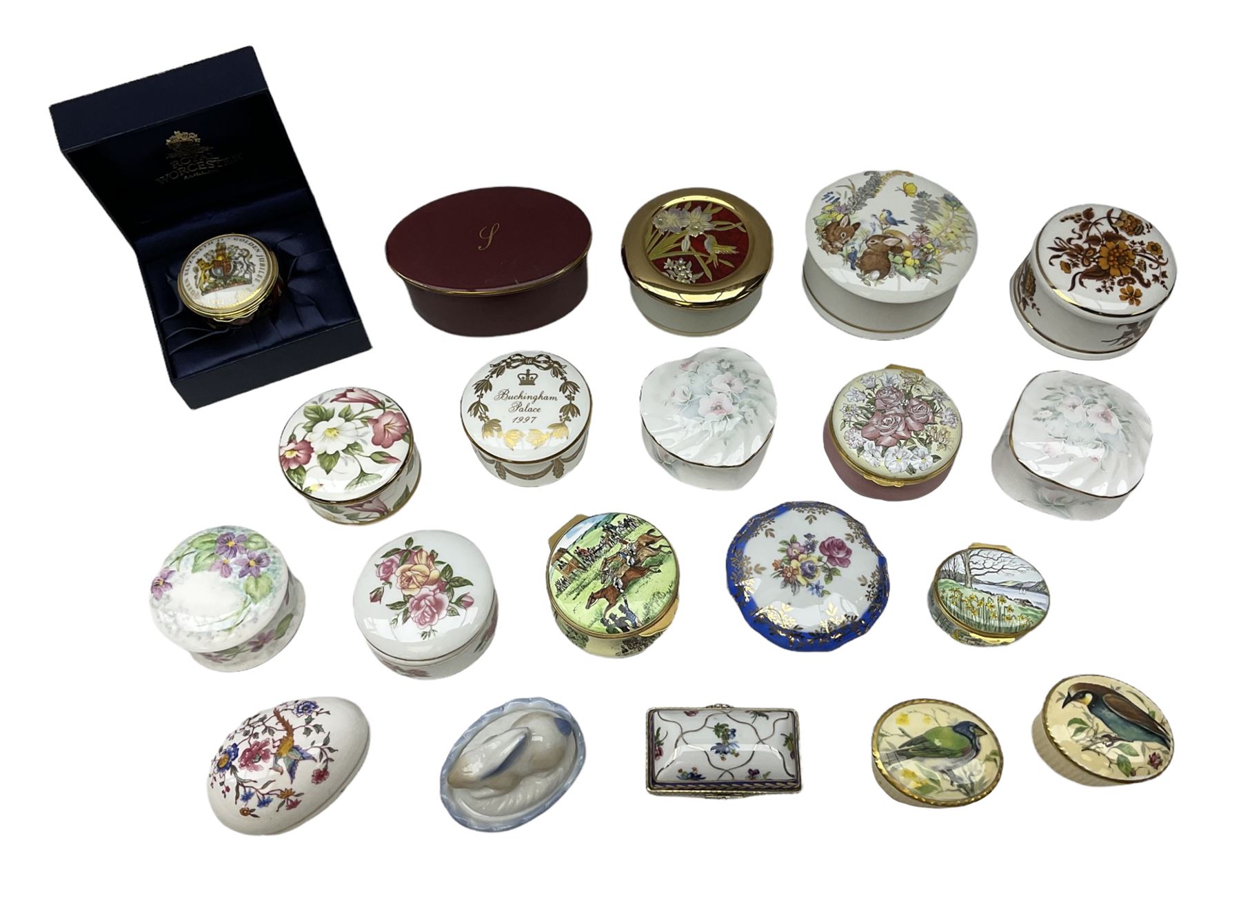 Two Crummles enamel trinket boxes to include William Wordsworth example ...