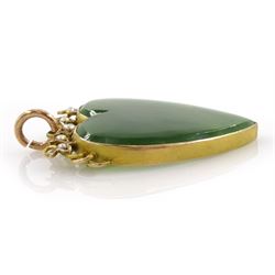 Early 20th century gold mounted heart shaped jade pendant, with gold leaf design top set with seed pearls, stamped 9ct