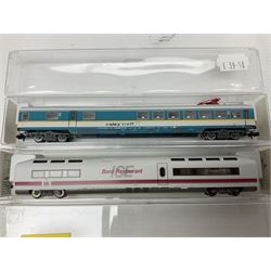 Fleischmann 'N' gauge - No.881203 Schnellzugwagen-Set alex Sonderserie; another Alex restaurant car with pantograph over No.816202; and three other passenger coaches/restaurant car Nos.7444K, 860601 & 860701; all boxed (5)