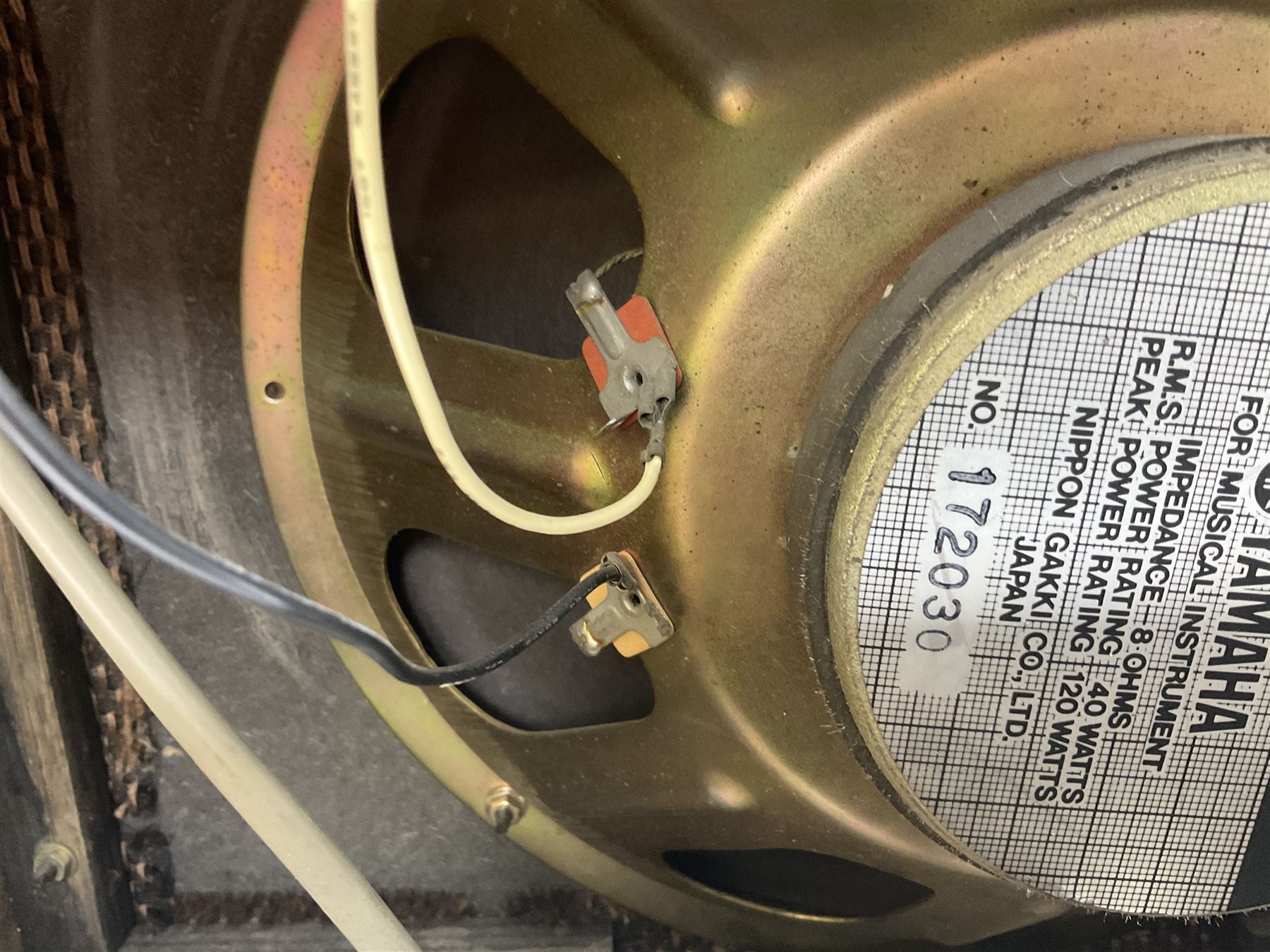 Yamaha JX30 guitar amplifier in brown case, serial no.14481; L47cm