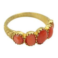 Silver-gilt five stone graduating coral ring, stamped Sil