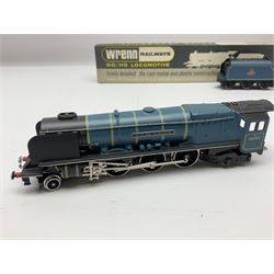 Wrenn '00' gauge - two Princess Coronation (Duchess) Class 4-6-2 locomotives - 'City of Glasgow' No.46242 in BR Blue; and 'Duchess of Hamilton' No.6229 in LMS Black; both boxed with instructions (2)