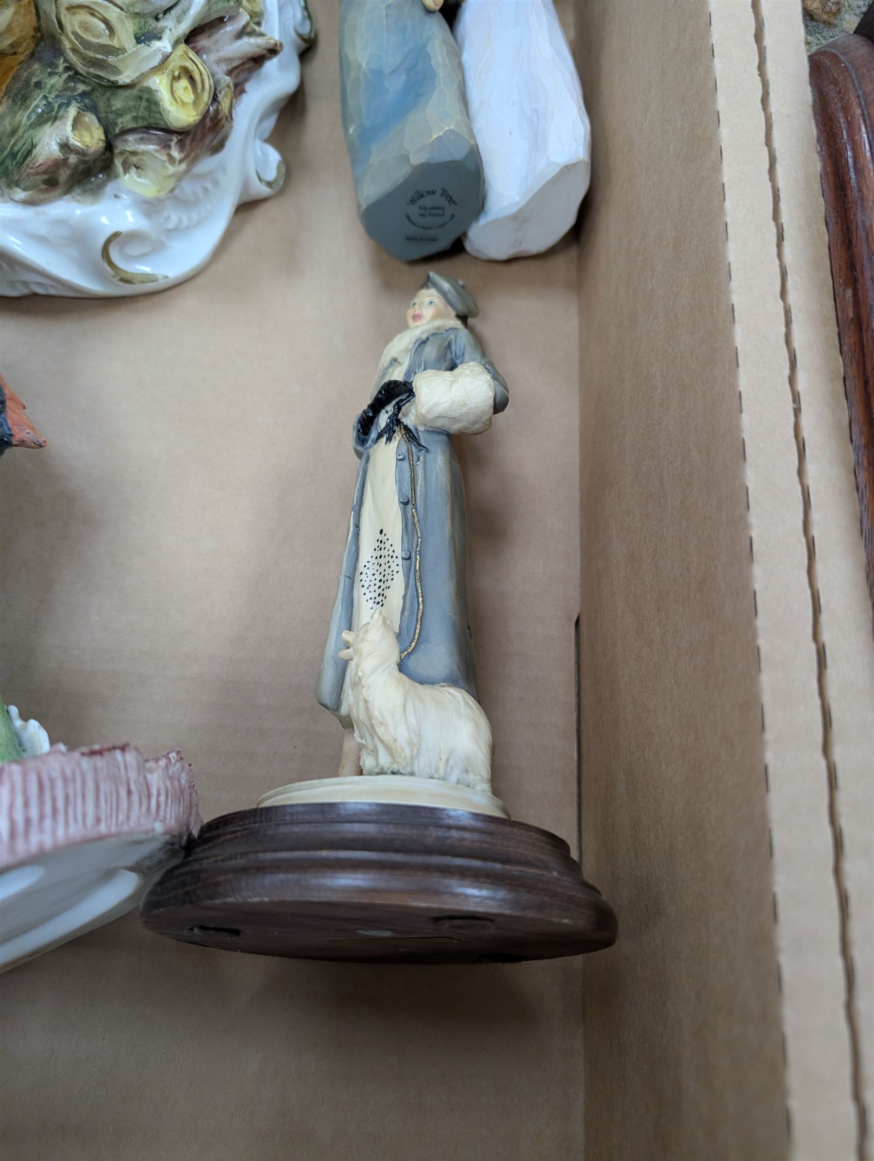 Collection of figures, including Border Fine Arts Grey Thoroughbred Stallion, Capodimonte Heron and Tramp, etc