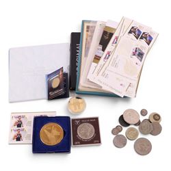 Mainly Great British coins, including 'London 2012 Silver Coin and Ingot Set', two further commemorative silver crowns with certificates, approximately 12 grams of pre-1920 silver coins, commemorative crowns, etc