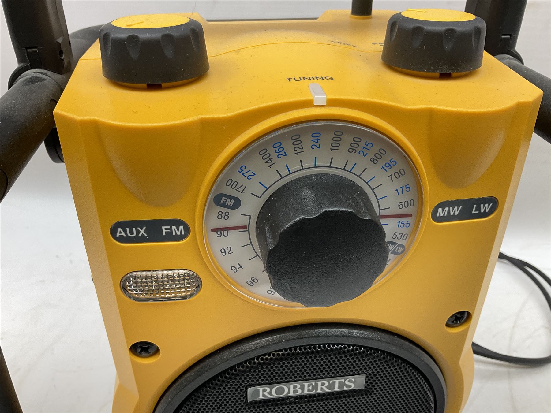 Roberts R9966 Roberts Terrain Rugged Radio