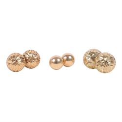 Eight pairs of 9ct gold earrings 