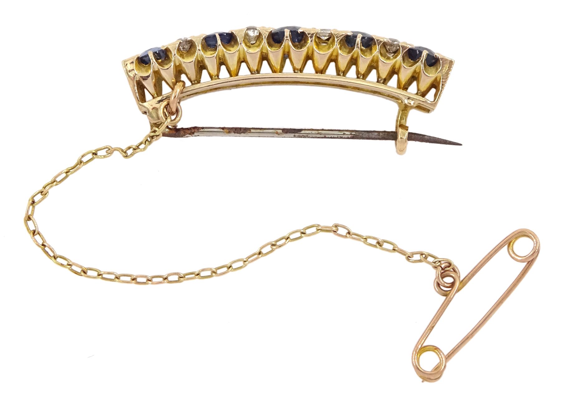 Early 20th century 10ct gold graduating five stone oval cut sapphire and old cut diamond brooch, total sapphire weight approx 2.00 carat