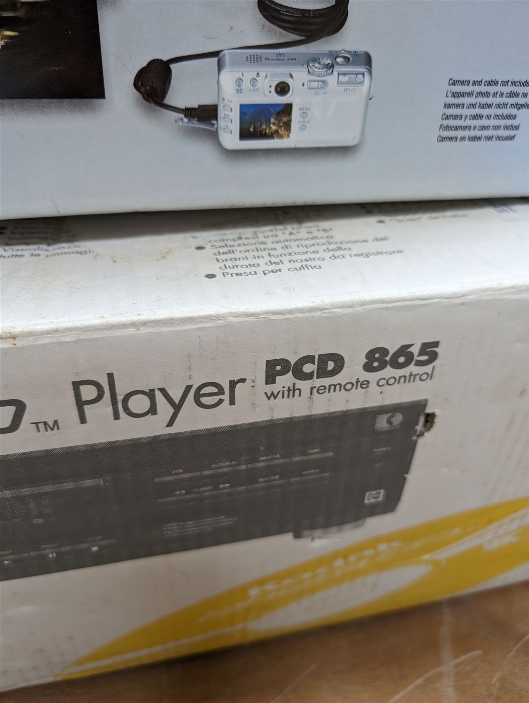 Canon bubble jet printer, i905D, together with a Kodak Photo CD player, PCD865, boxed 