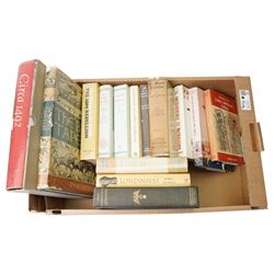 Art and Historical reference works in two boxes including Russmann, E - 'Egypyian Sculpture', Marks and Williamson (Eds) - Gothic Art for England 1400-1547', Konemann - 'Rome Art and Architecture' etc