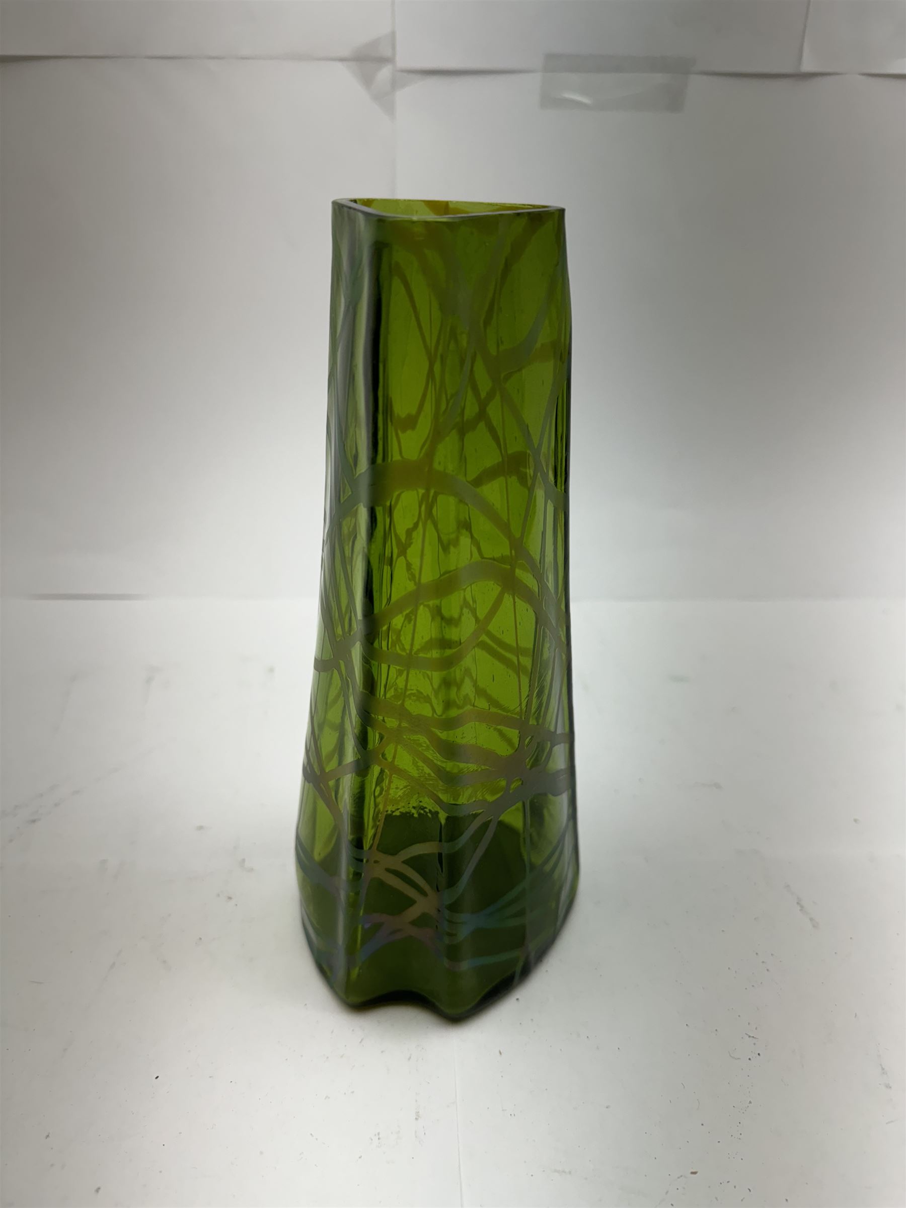 Three Austrian Art Nouveau green iridescent glass vases, to include two Pallme-Konig examples and a Kralik example, each with threaded vein decoration, tallest H25cm (3)